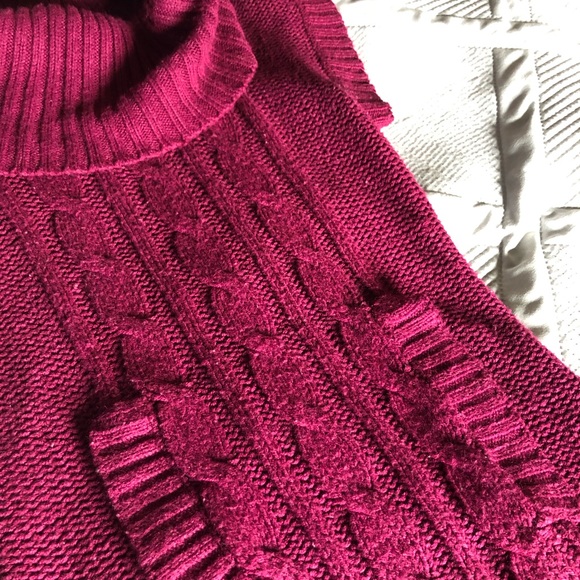 Derek Heart Sweater Dress - Picture 3 of 3